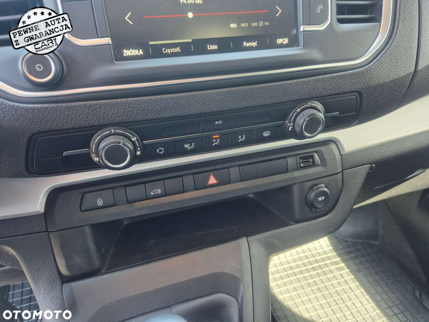 Opel VIVARO - 32
