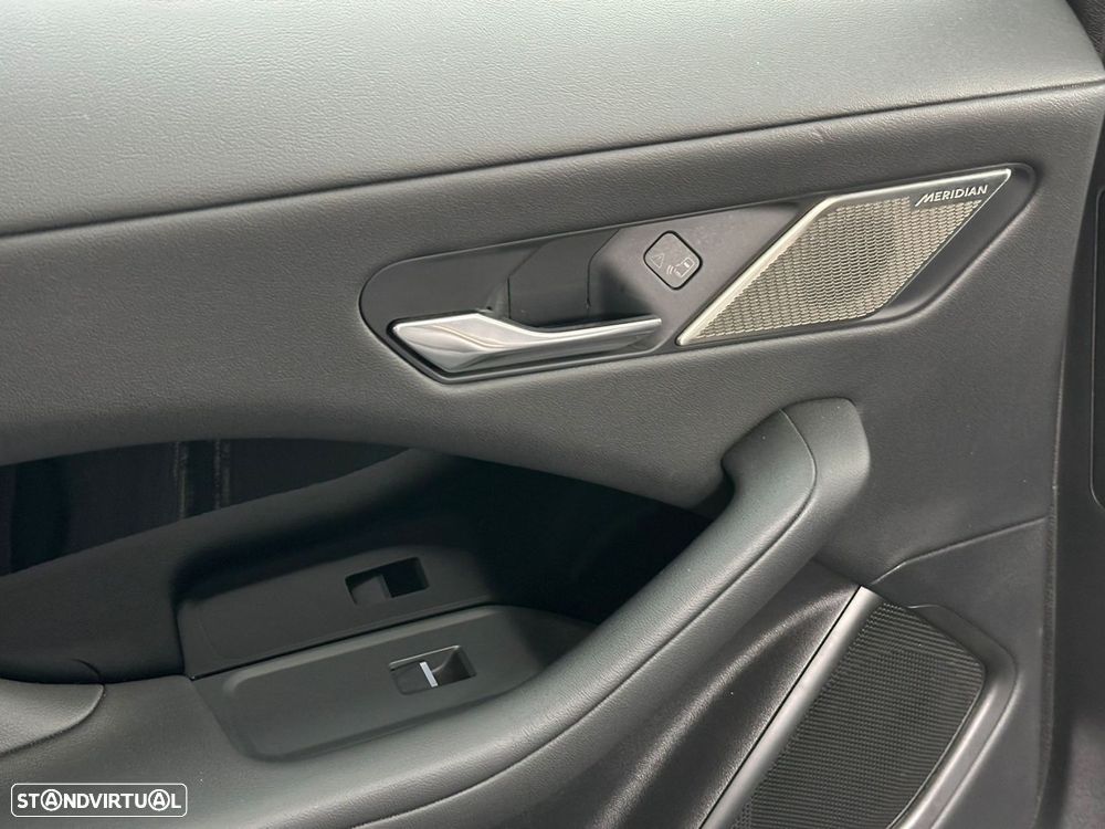 Jaguar I-Pace EV400 AWD HSE - 11