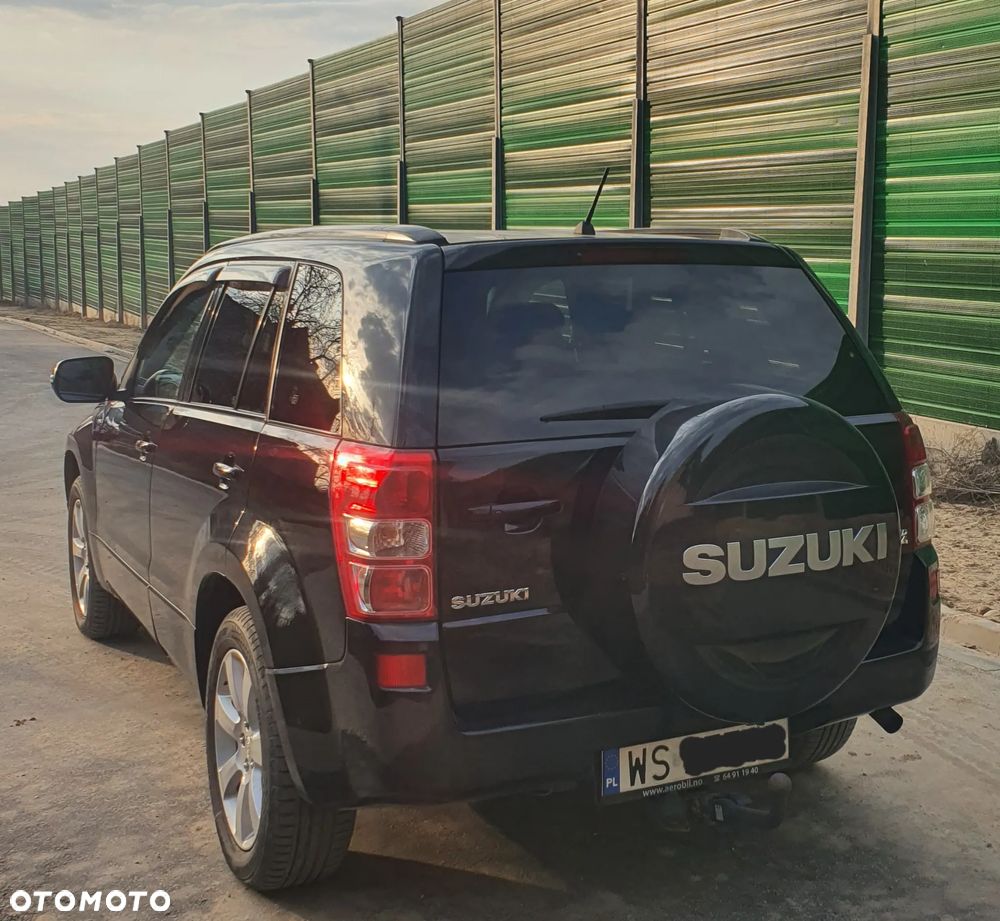 Suzuki Grand Vitara 1.9 DDiS Comfort DPF - 3