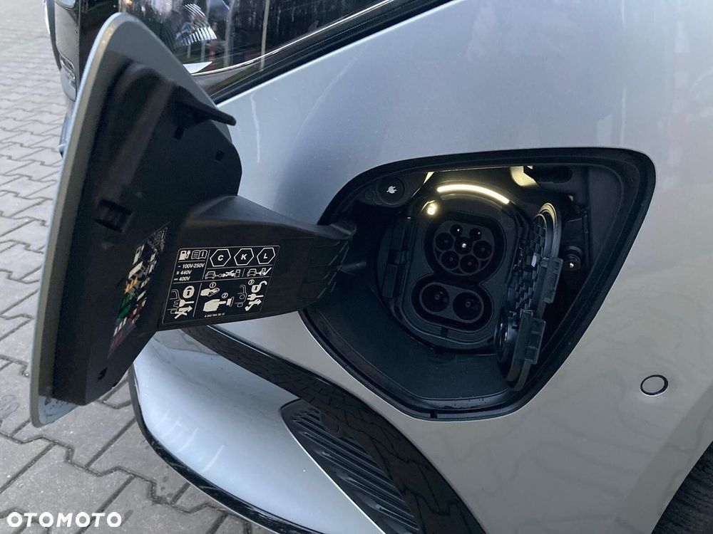 Mercedes-Benz EQV - 26