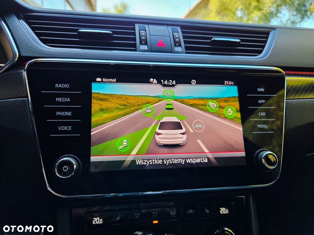 Skoda Superb 2.0 TSI Sportline DSG - 17