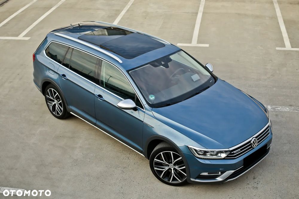 Volkswagen Passat Alltrack - 1