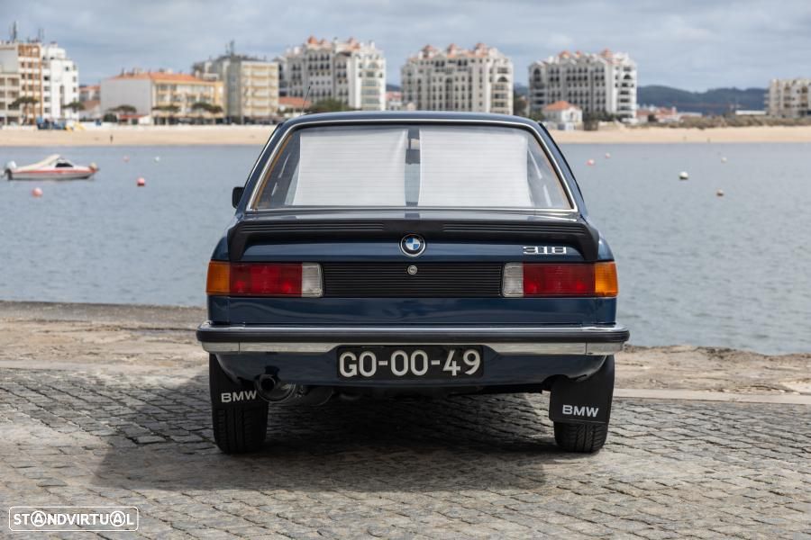 BMW 318 - 21