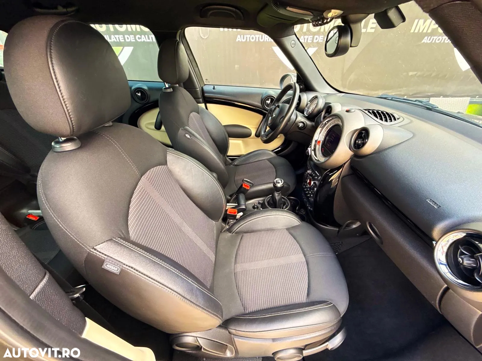 Mini Countryman Cooper D - 20
