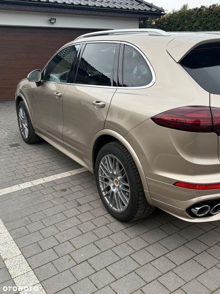 Porsche Cayenne S Diesel - 4