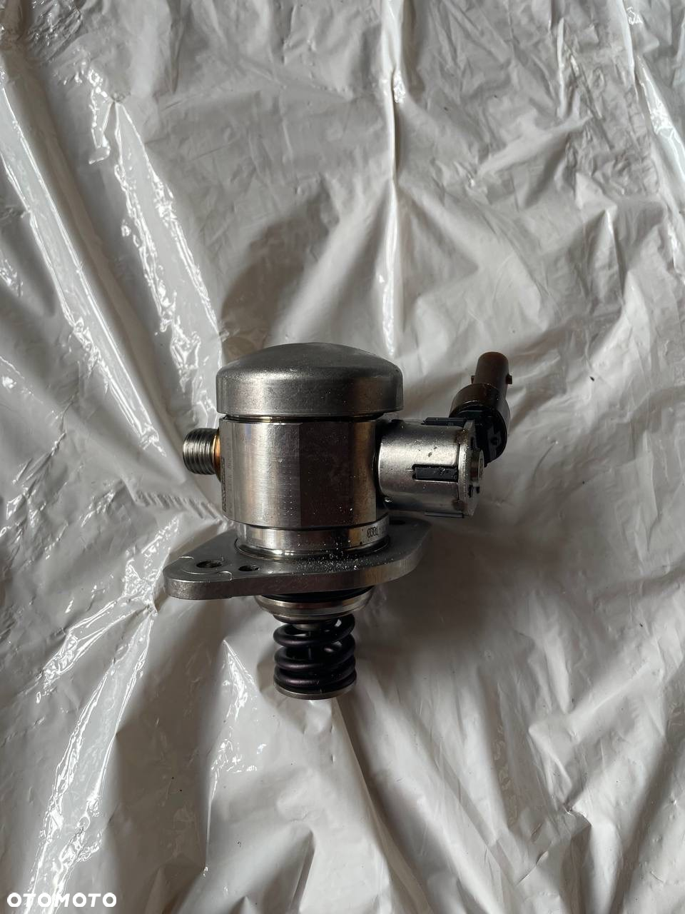 silnik RR BMW760 n74b68a 6,75 l - 24