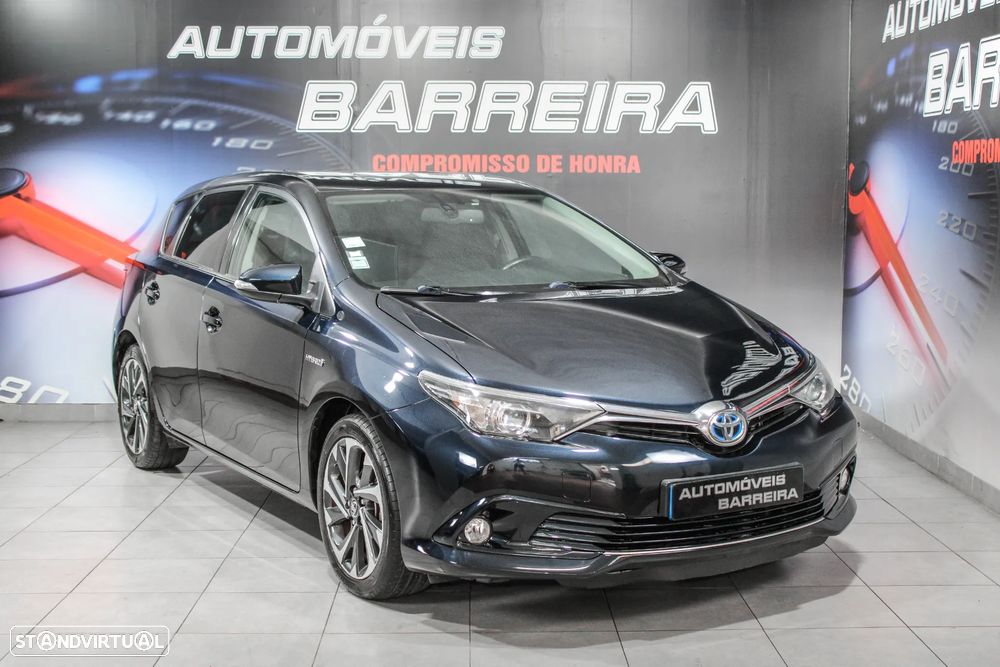 Toyota Auris 1.8 HSD Comfort +P.Techno+P.Sport - 2