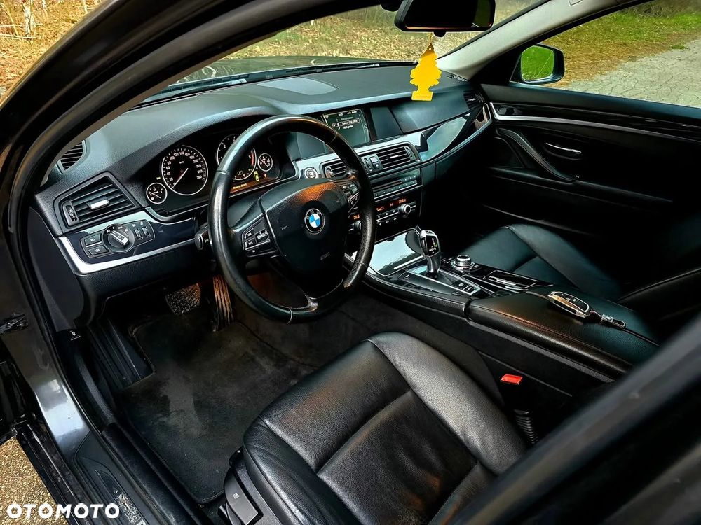 BMW Seria 5 520d - 7