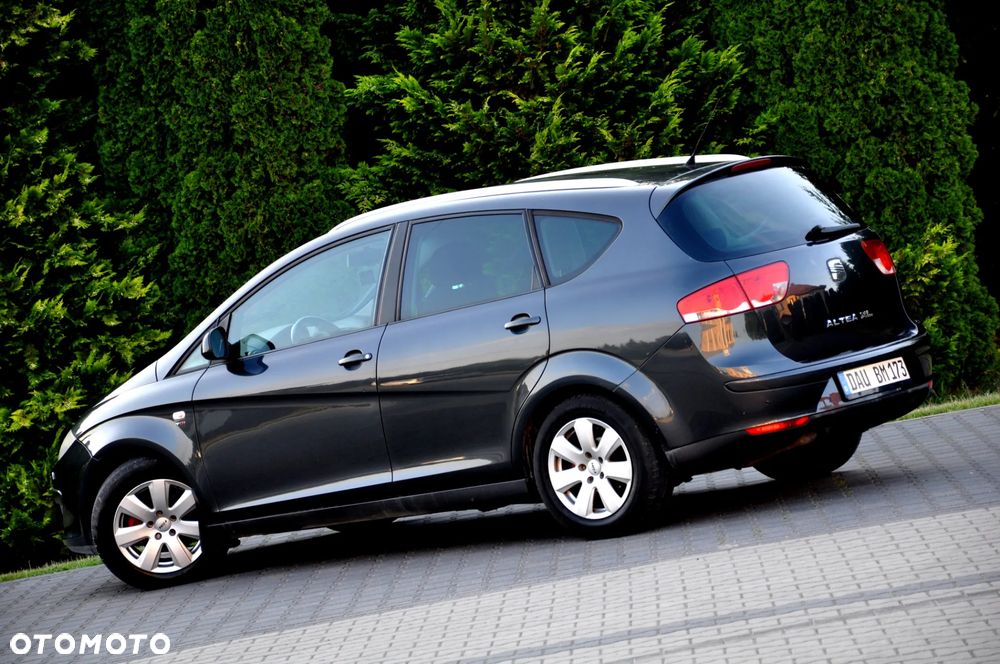 Seat Altea XL 2.0 TDI DPF DSG Stylance - 17