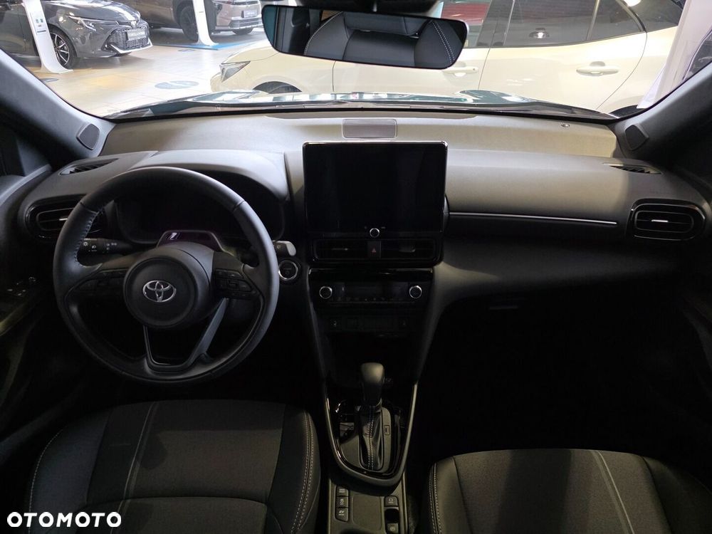 Toyota Yaris Cross Hybrid 1.5 Executive - 10
