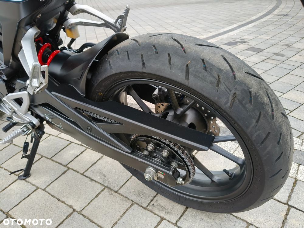 Honda CB - 17