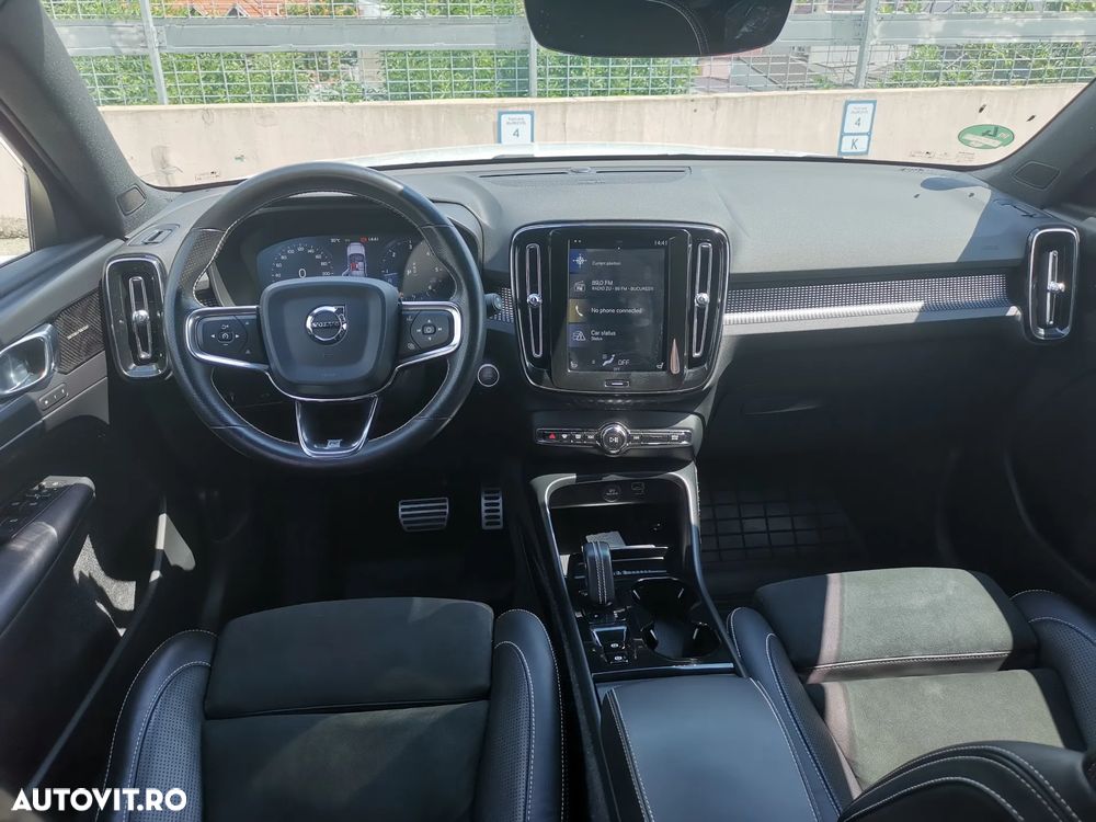Volvo XC 40 D4 AWD R-Design - 15
