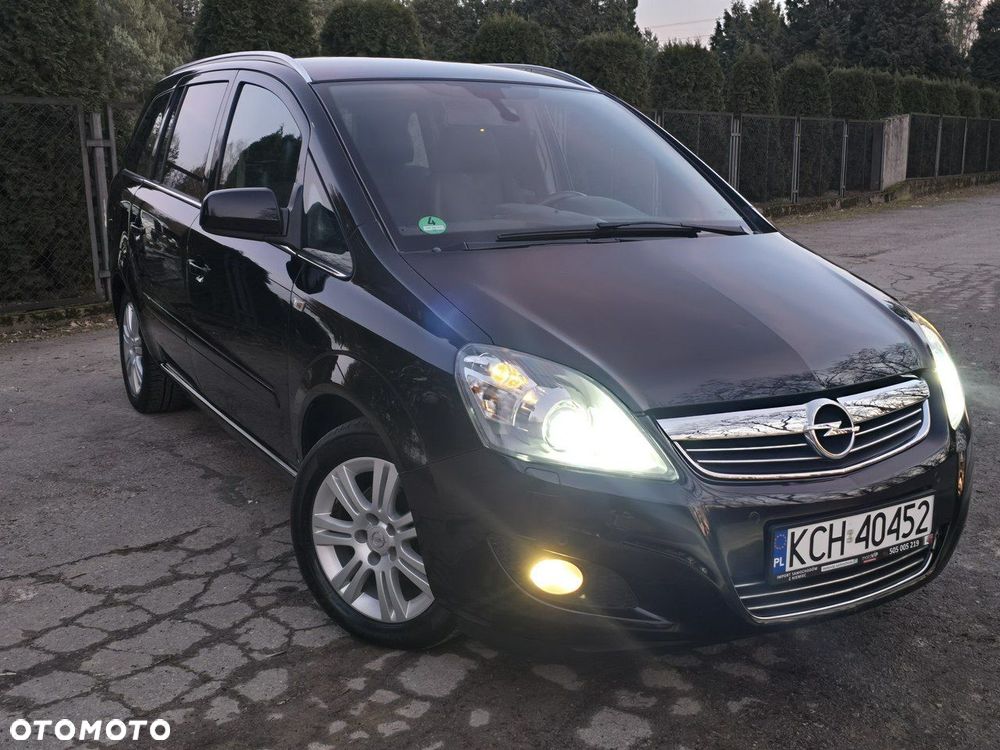 Opel Zafira 1.8 Cosmo - 13