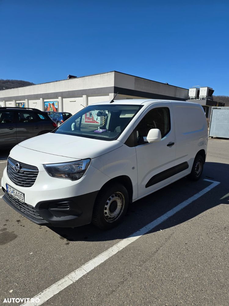Opel Combo 1.5 L1H1 Start/Stop Enjoy - 3
