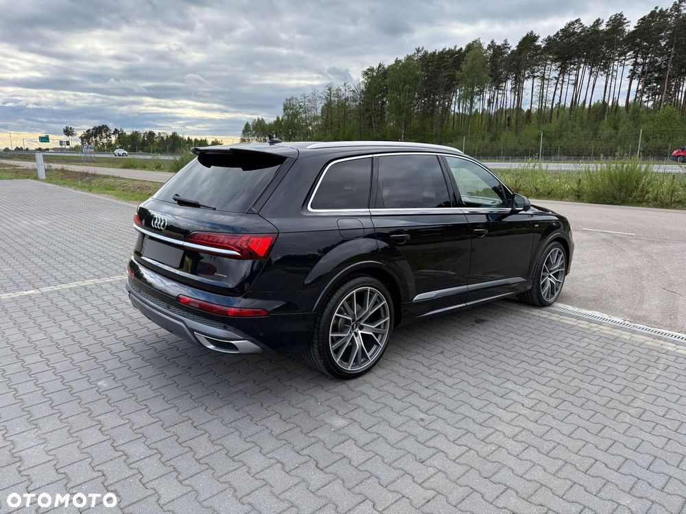 Audi Q7 50 TDI mHEV Quattro S Line Tiptr - 2