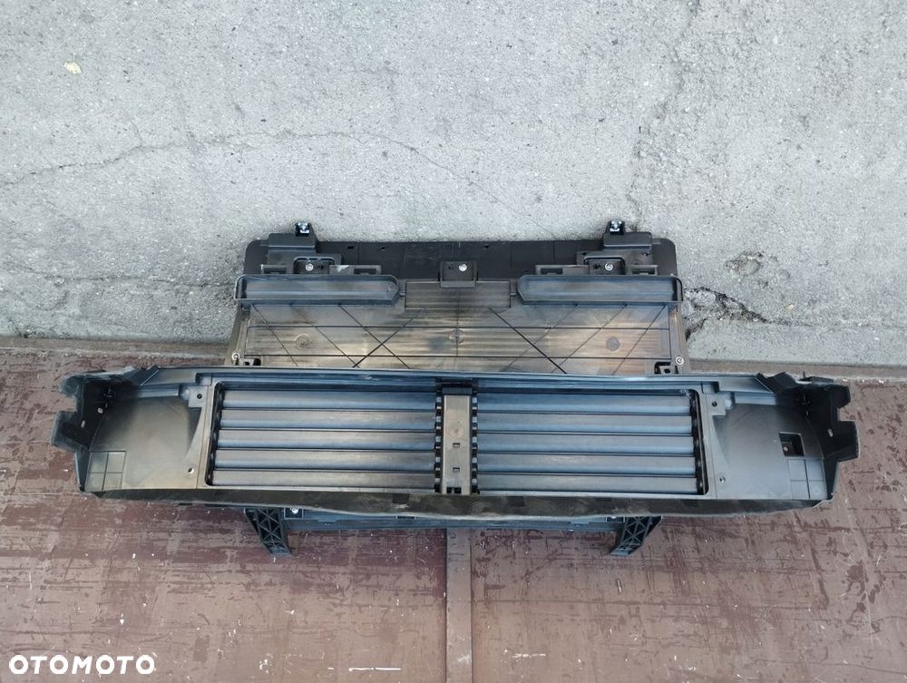 Wlot Roleta Żaluzja kierownica powietrza Smart 8891038059 NOWA ORYGINALNA - 1