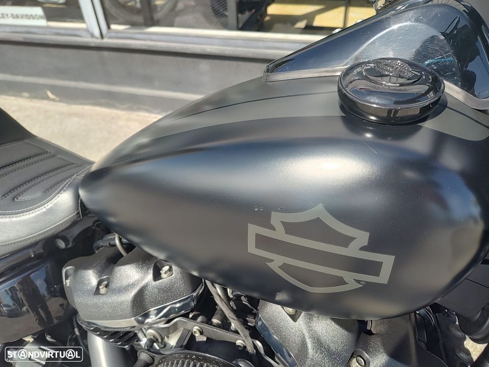 Harley-Davidson Softail Fat Bob 114 - 15