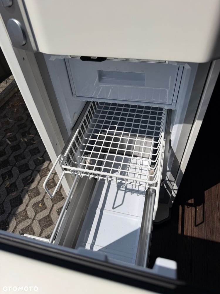 Volkswagen Crafter Grand California 600 Kamera ACC Solar LED - 32