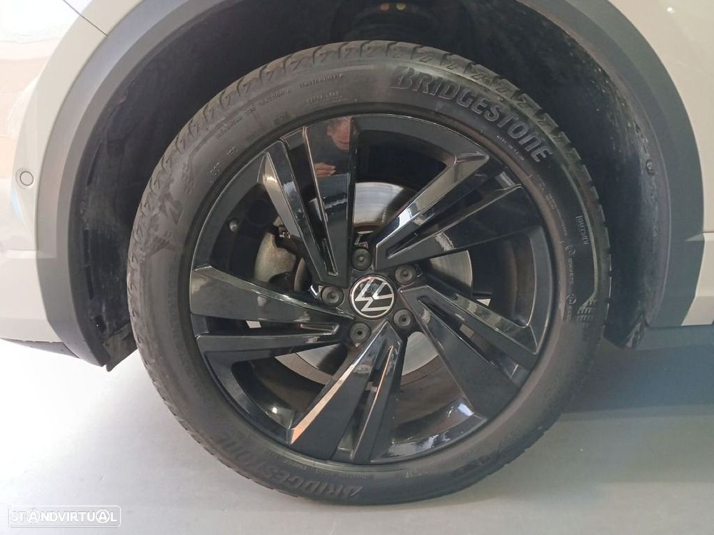 VW T-Roc 1.5 TSI R-Line DSG - 38