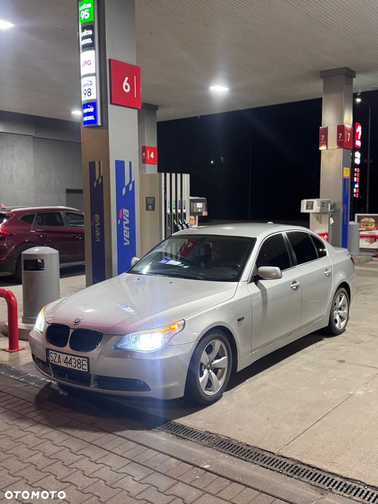 BMW Seria 5 523i - 19