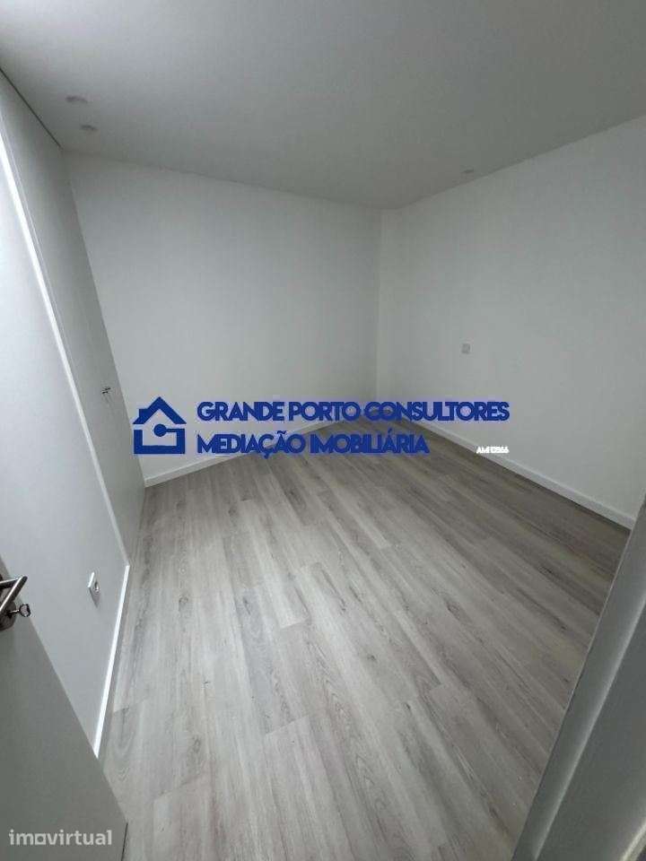 T2 Duplex  Matosinhos Sul - junto Av. Serpa Pinto - Grande imagem: 3/10