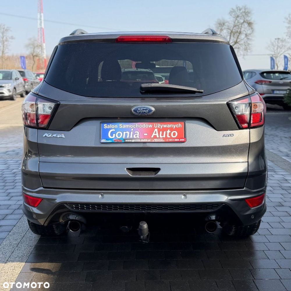 Ford Kuga - 10