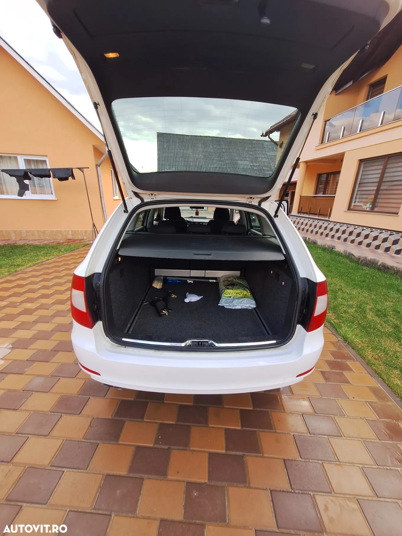 Skoda Superb - 11