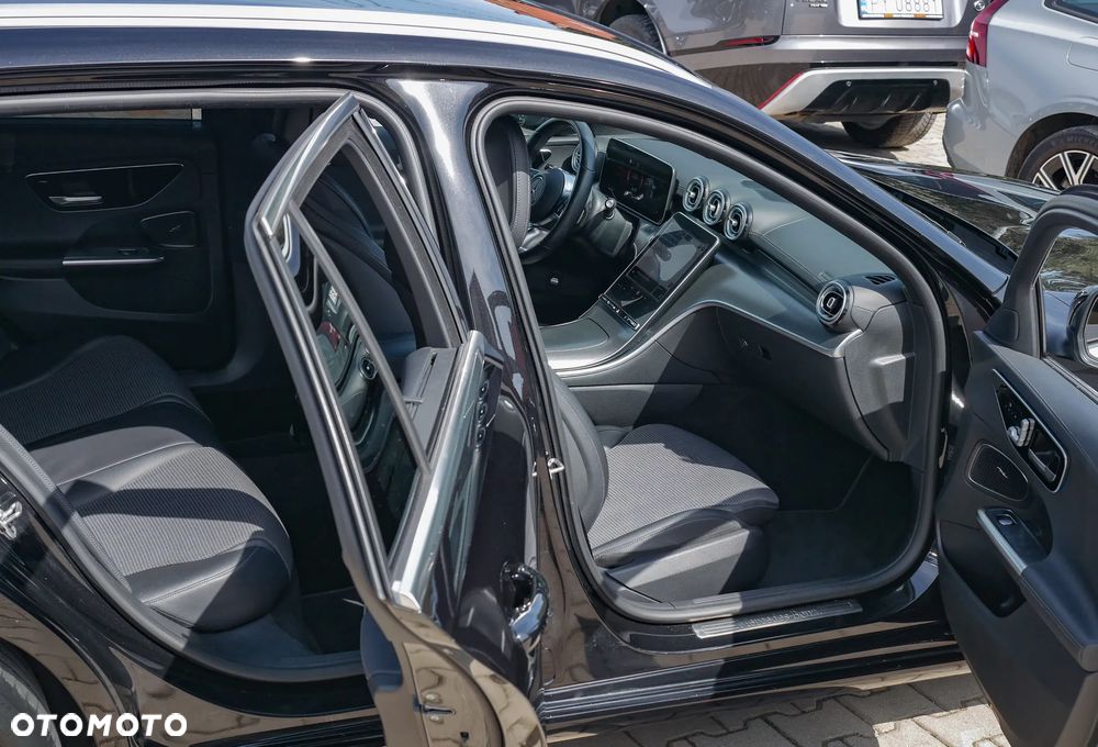 Mercedes-Benz Klasa C 220 d 9G-TRONIC Avantgarde - 24