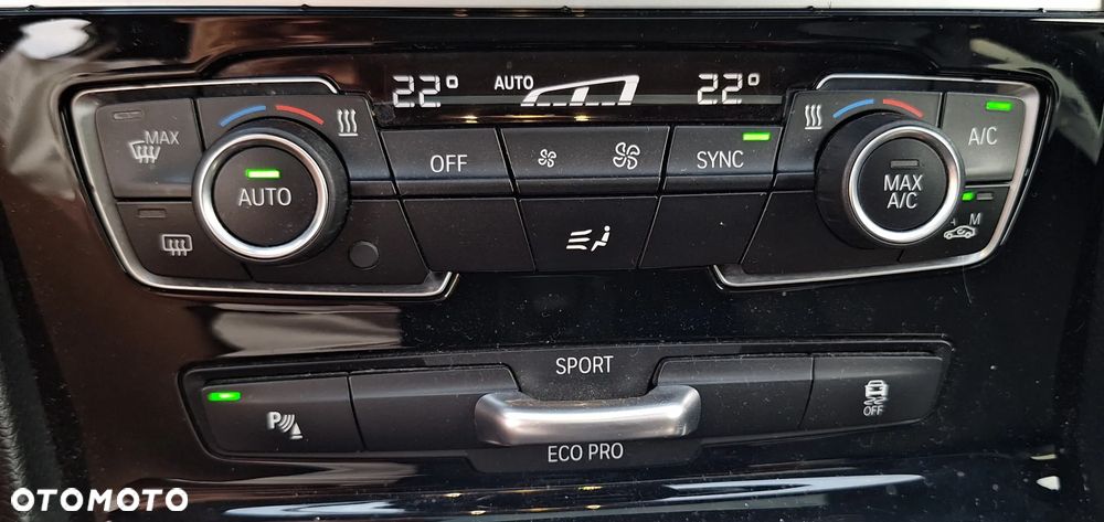 BMW Seria 2 218d Advantage sport - 14