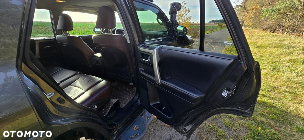 Toyota 4-Runner - 19