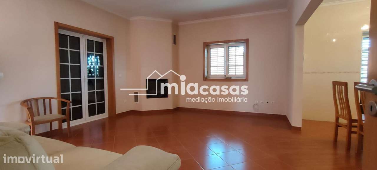 MORADIA T2+1 ISOLADA - OIÃ - Grande imagem: 5/23