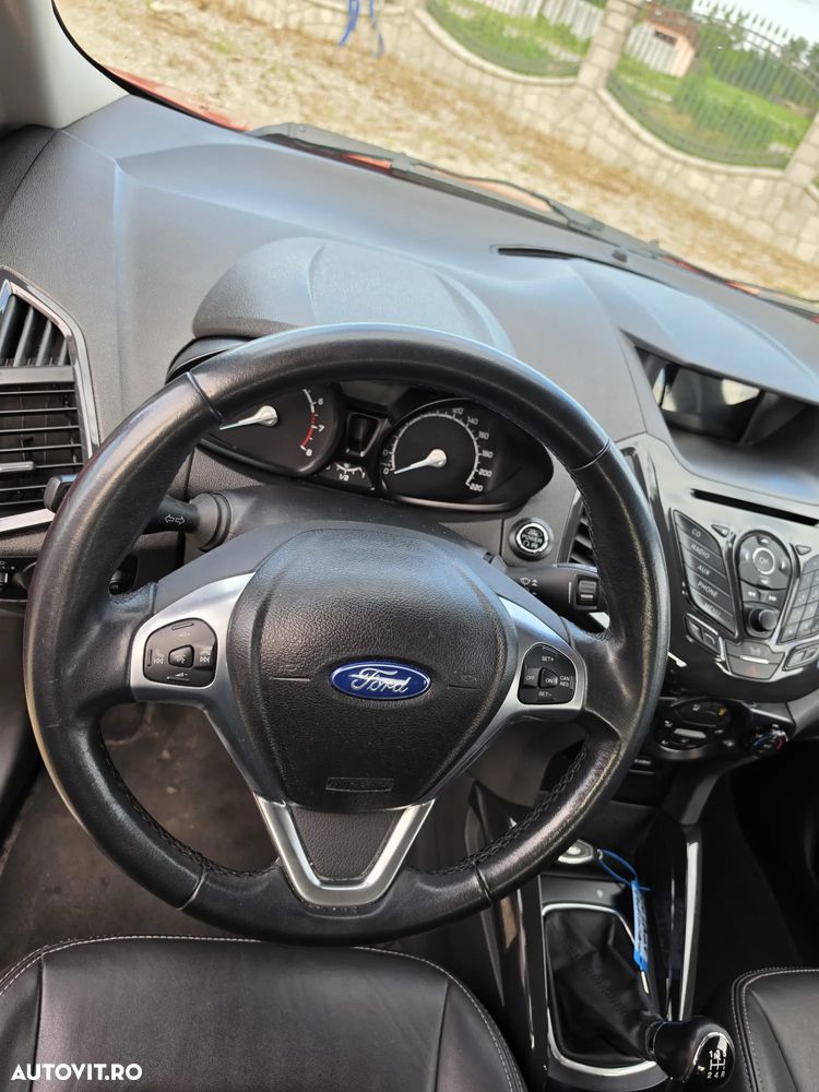 Ford EcoSport 1.0 EcoBoost Titanium - 16