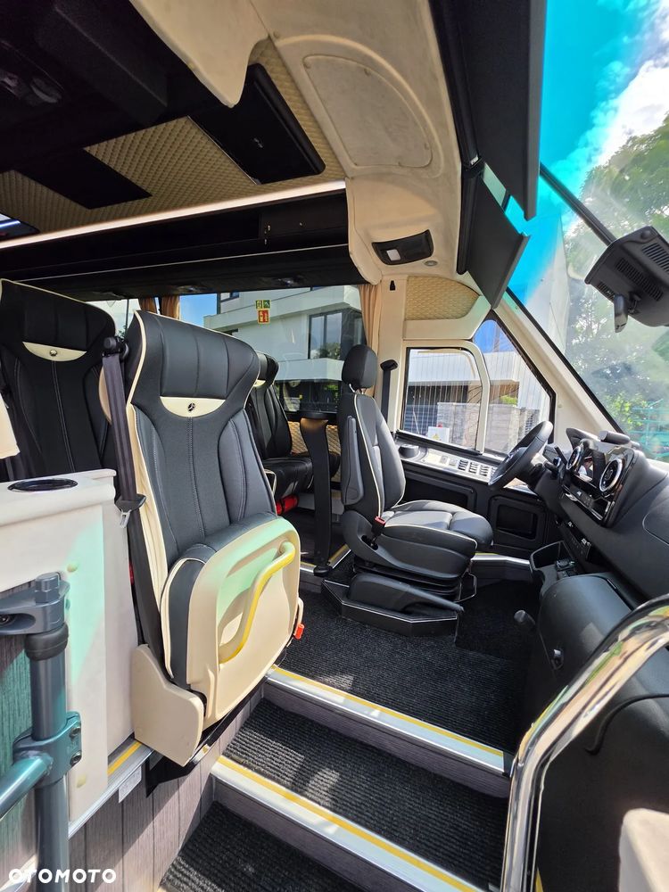 Mercedes-Benz Żak MB Sprinter 29+2 - 17