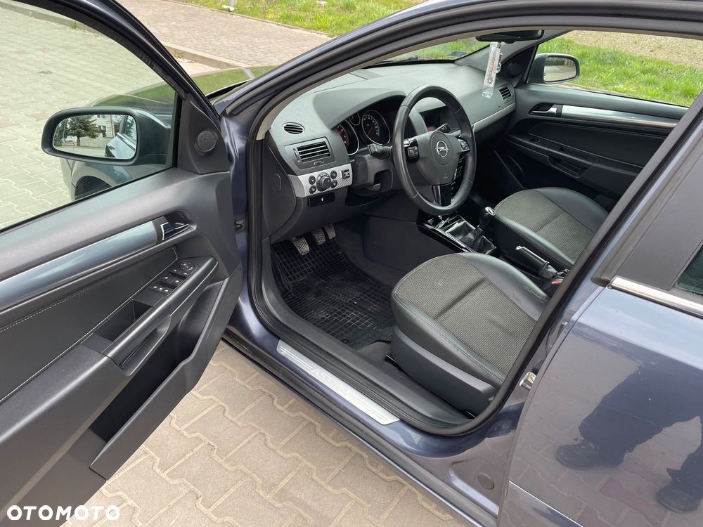 Opel Astra 1.8 Selection - 19