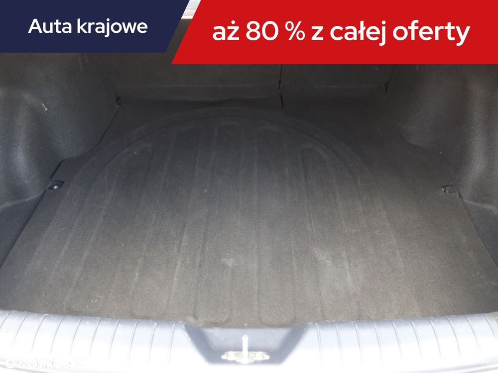 Kia Rio - 16