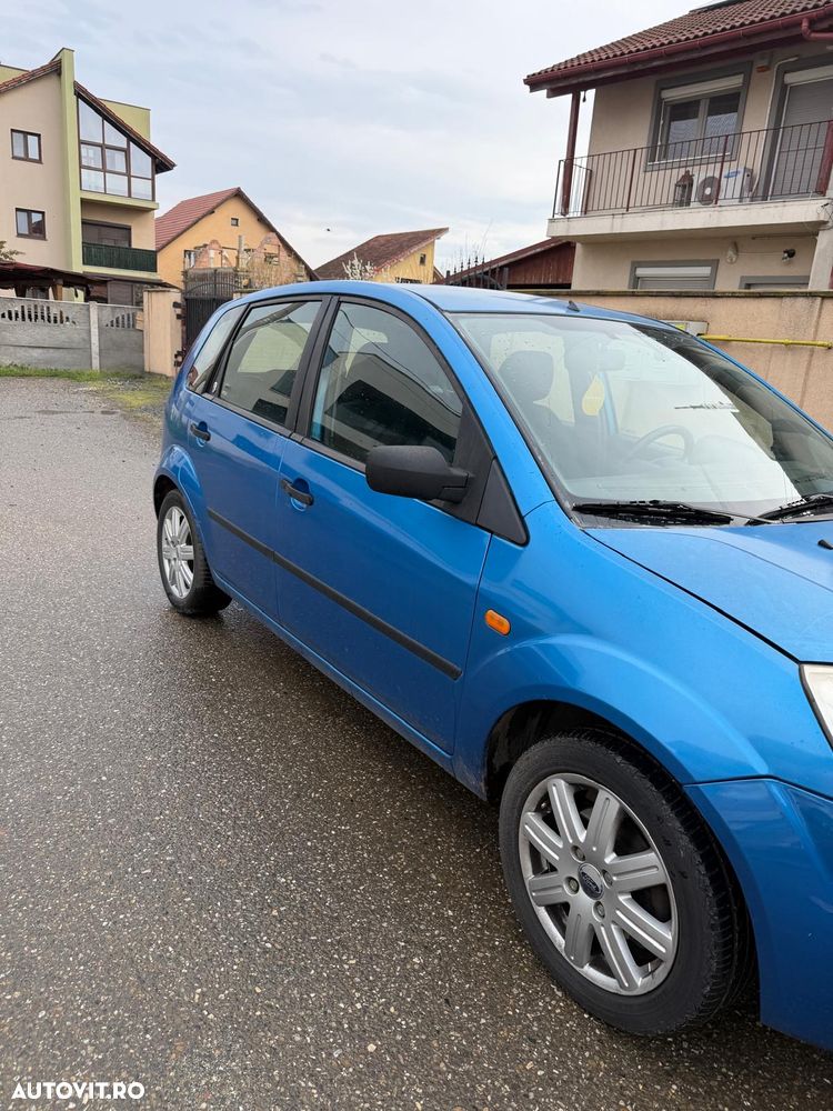 Ford Fiesta 1.4TDCI Ghia - 5