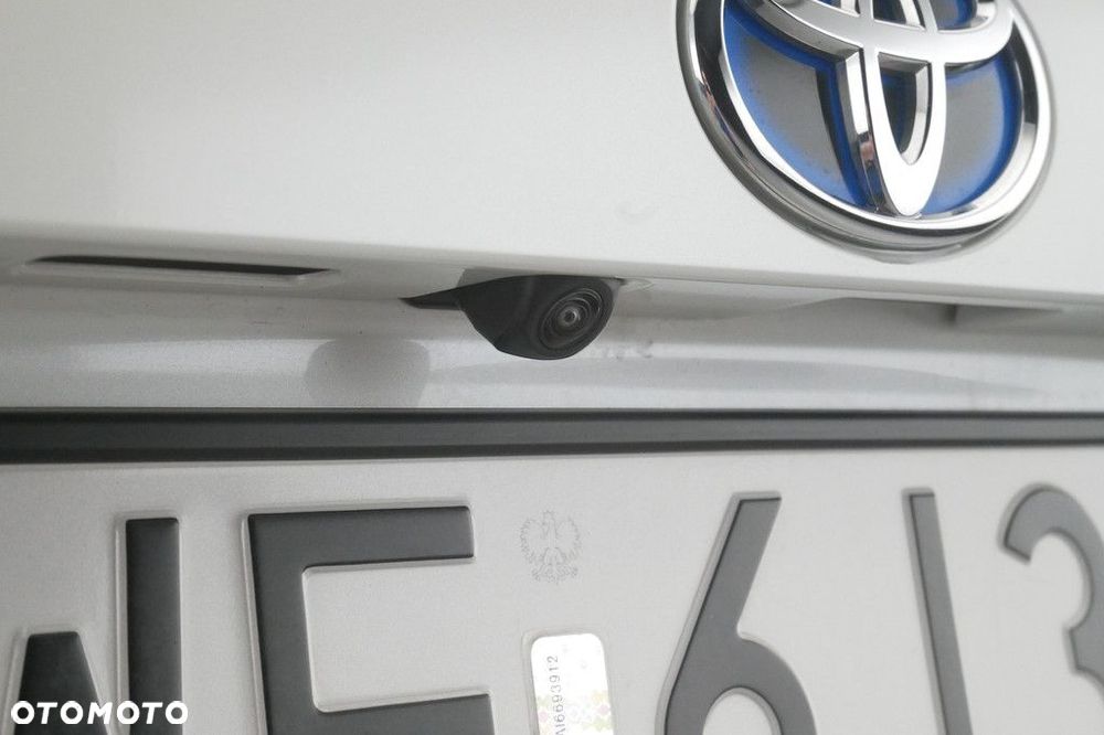 Toyota RAV4 - 18