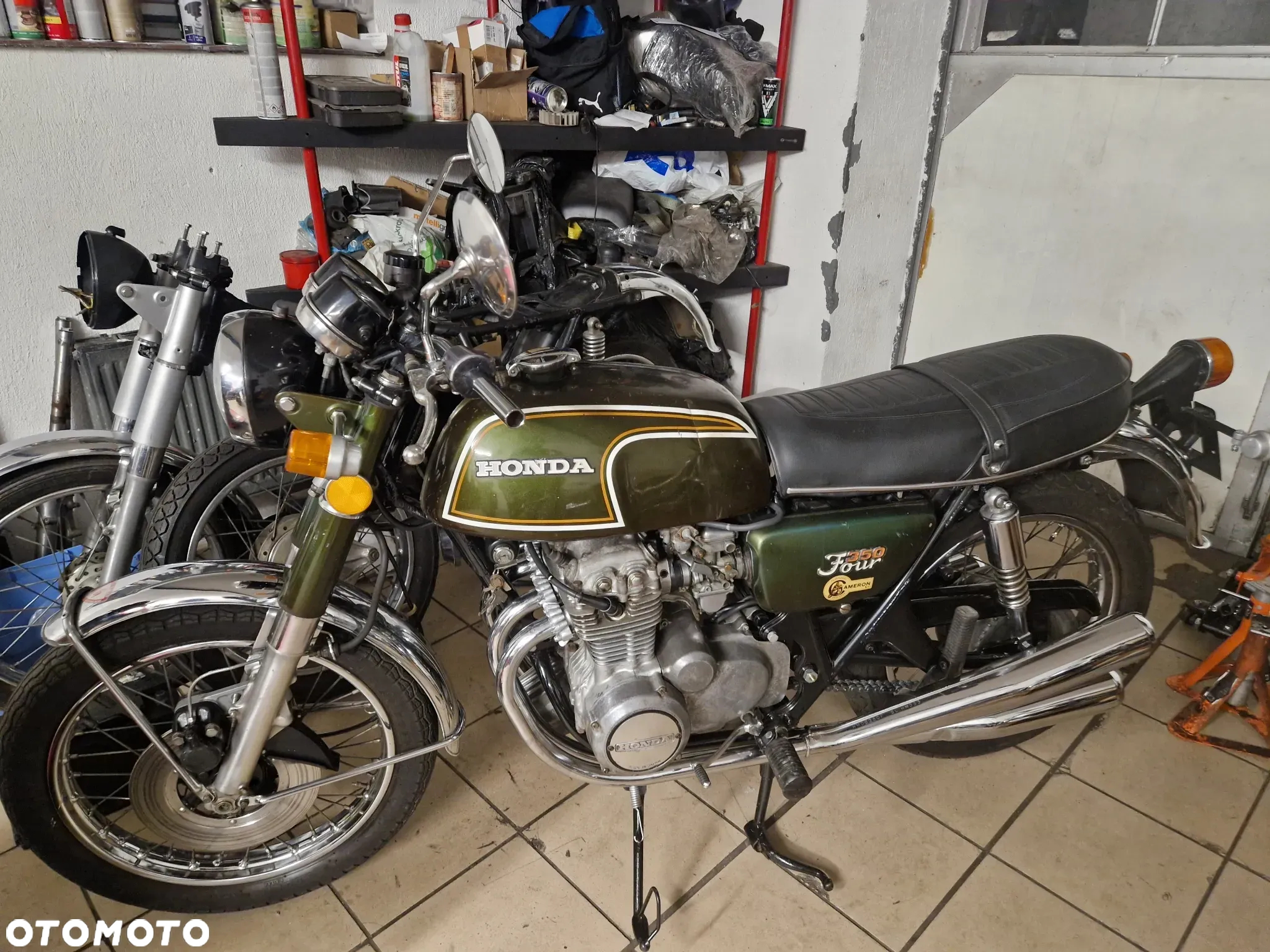 Honda CB - 4