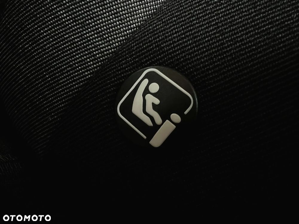 Renault Captur TCe 100 BUSINESS EDITION - 36