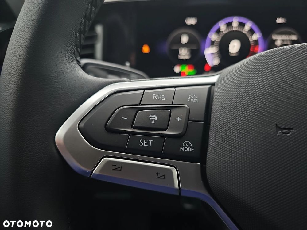 Volkswagen Tiguan 1.5 TSI EVO Life DSG - 16