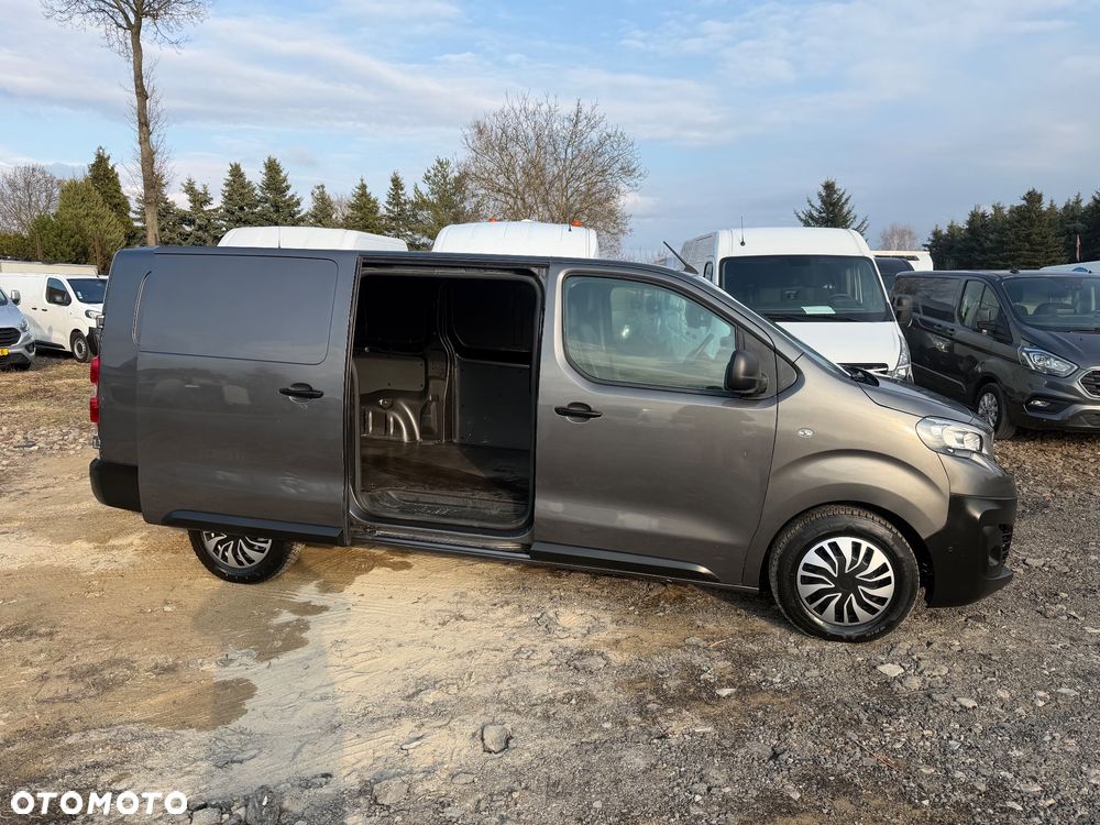 Peugeot Expert - 8