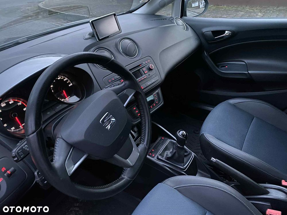 Seat Ibiza 1.2 TSI CONNECT - 11