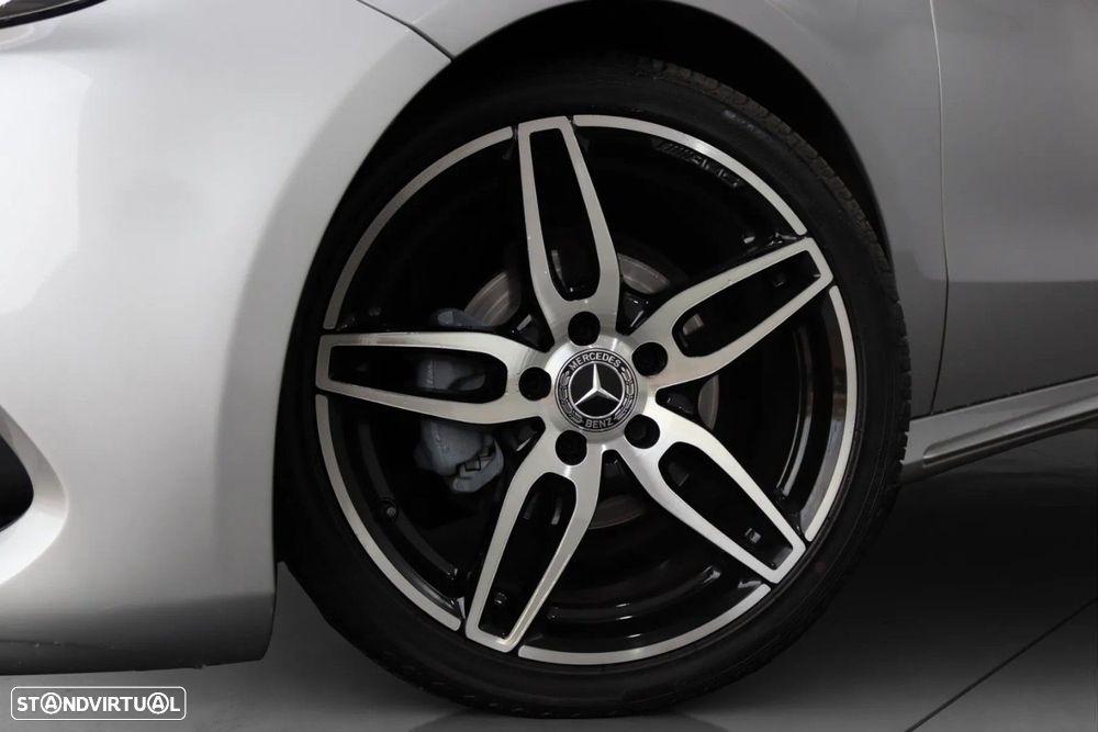Mercedes-Benz A 180 CDI (BlueEFFICIENCY) Urban - 17