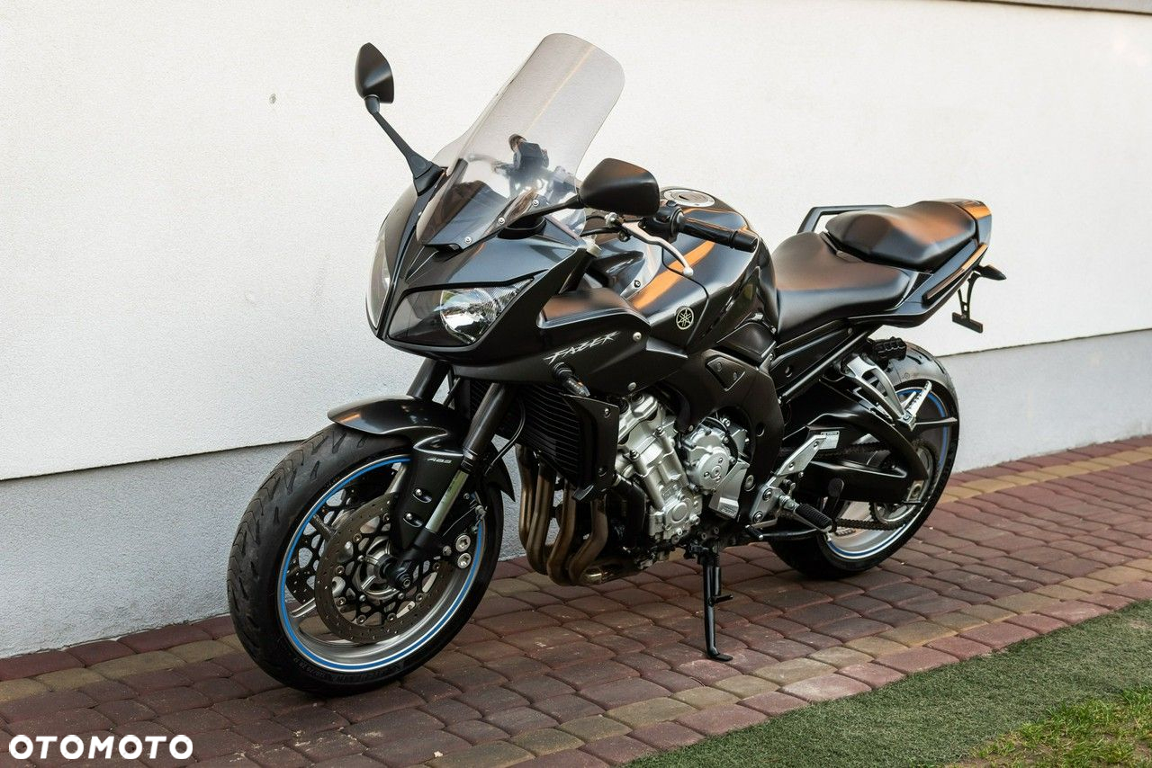 Yamaha FZ - 6