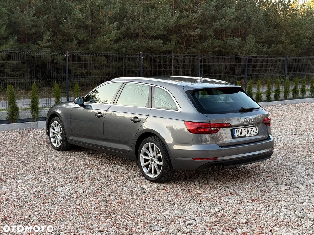 Audi A4 Avant - 30