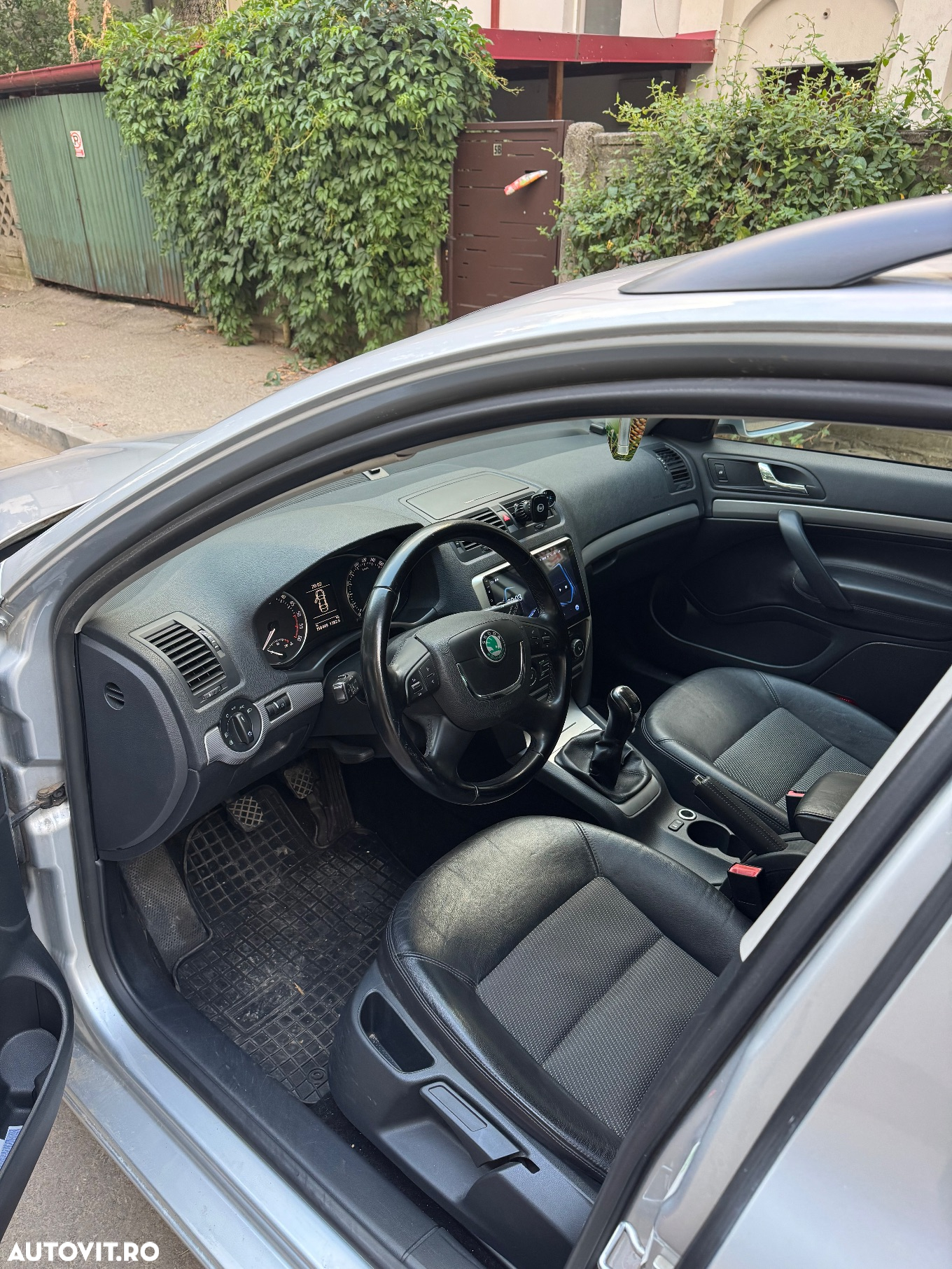 Skoda Octavia Combi 2.0 TDI Drive - 5