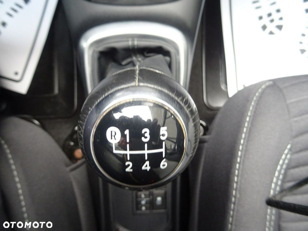 Toyota Yaris - 21
