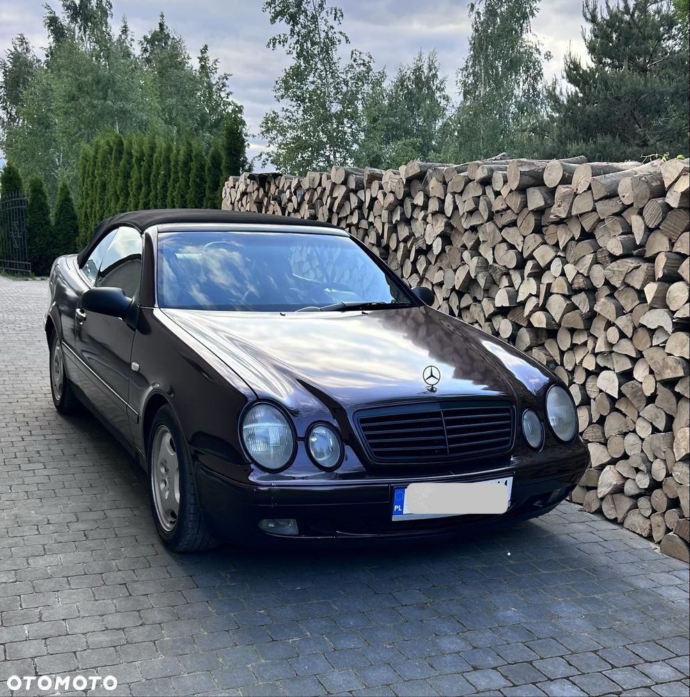 Mercedes-Benz CLK - 1