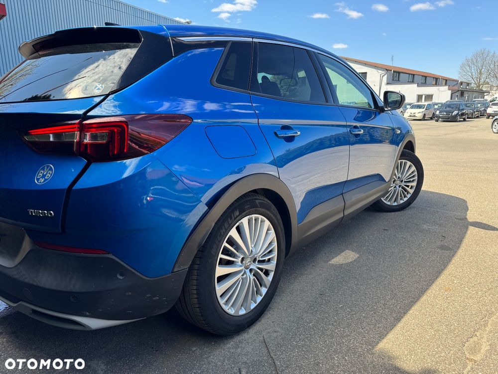 Opel Grandland X 1.2 Start/Stop Business INNOVATION - 6