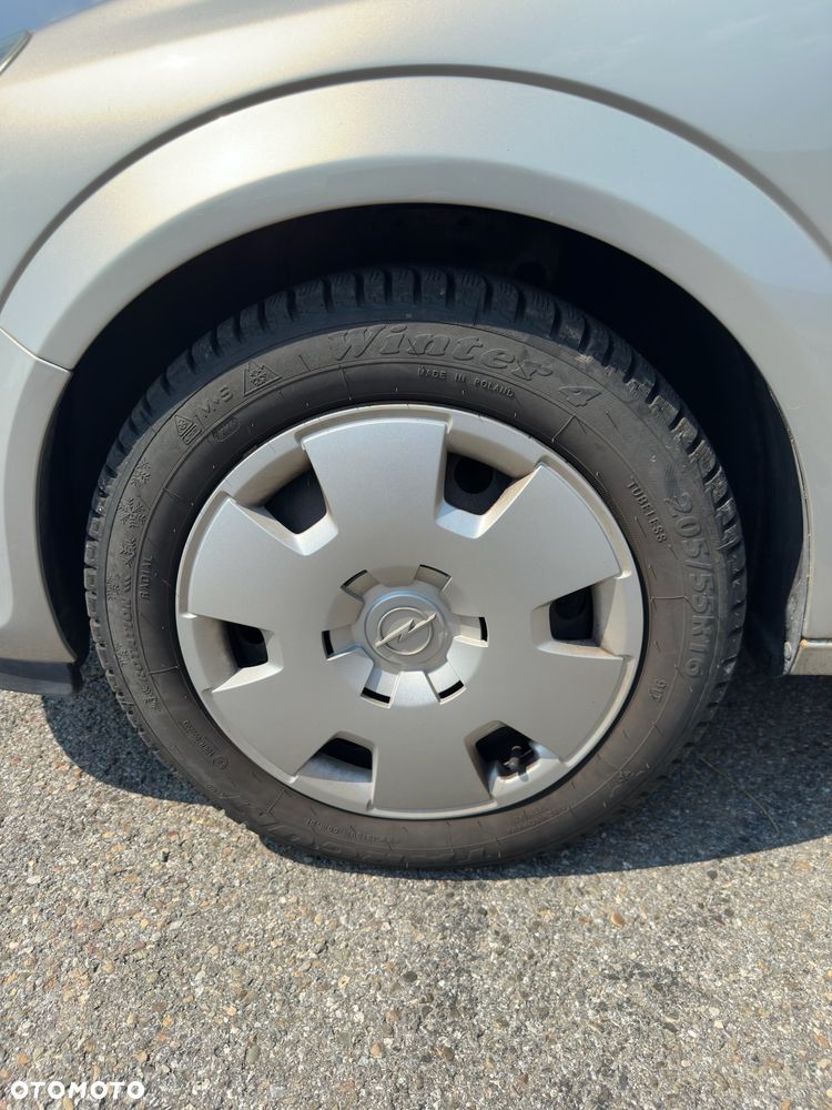 Opel Astra 1.6 - 7